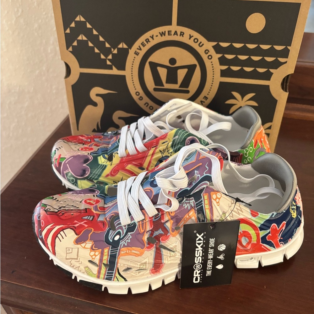 NIB Crosskix Hybrid Footwear Unisex Water Shoe .